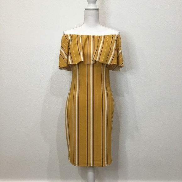 𝅺ALMOST Famous  Junior Womens L Mustard Black Stripe Off The Shoulder - Picture 5 of 6